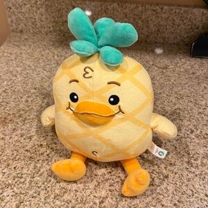 Moriah Elizabeth, Georgie First Generation
Cute Pineapple Plush Toy